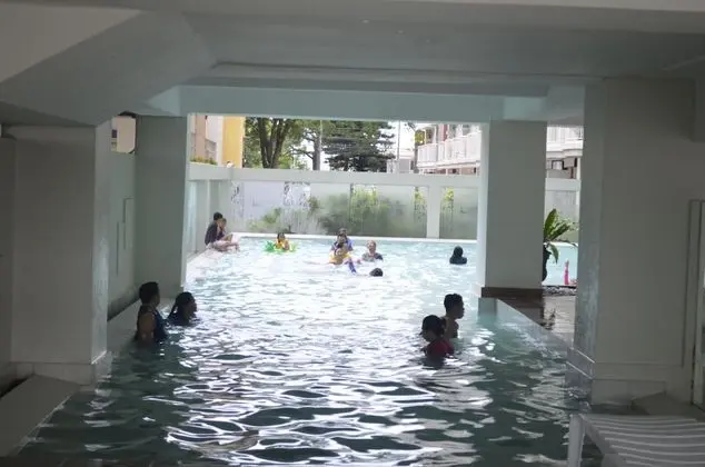 Yohan's CoolSpace Tagaytay - Havuz