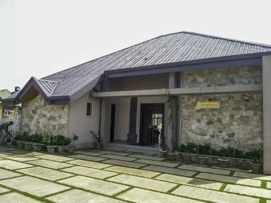 Yoho Villa Acacia