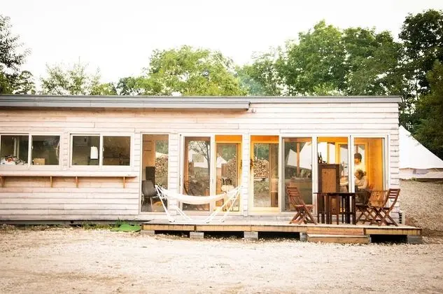Yoichi Vineyard Glamping - Lobi