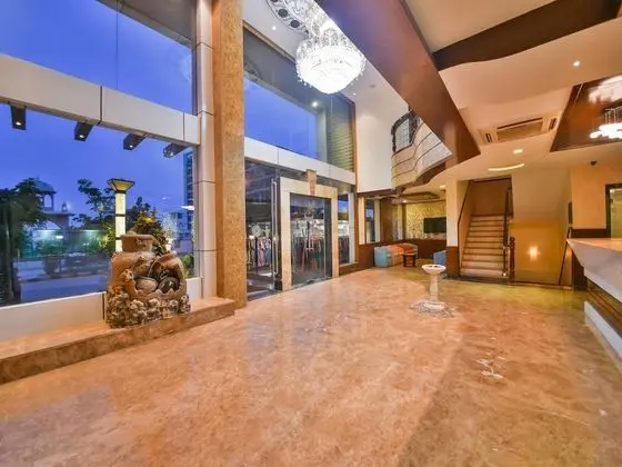 Hotel YOIS
