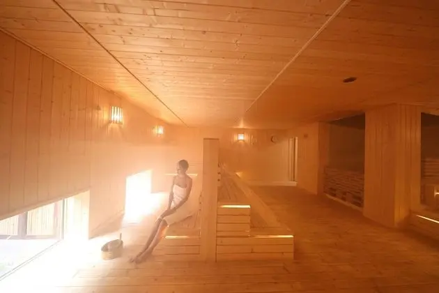 Yoko Onsen Quang Hanh - Havuz
