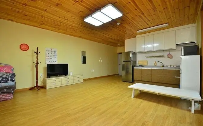 Yongin Unhak Pension