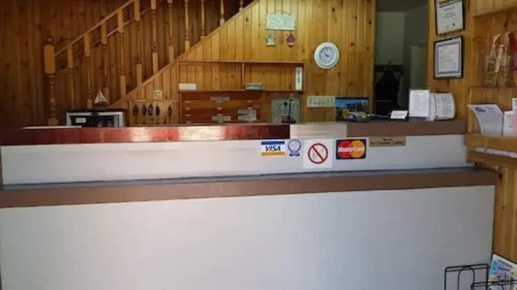 Yorke Inn Motel - Lobi