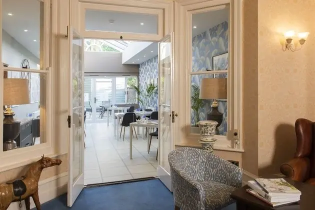 Yorke Lodge Bed & Breakfast - İç Mekan