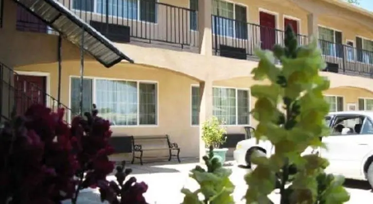 Yosemite Inn