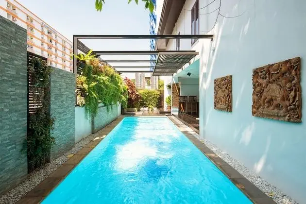 Yotaka Boutique Hotel Bangkok - Havuz