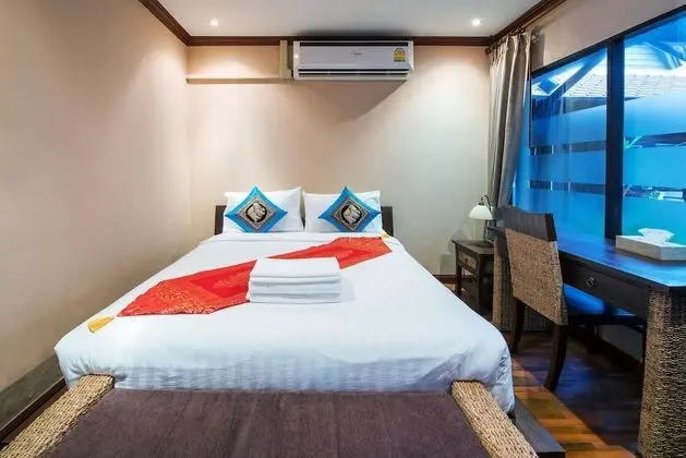 Yotaka Boutique Hotel Bangkok - Oda