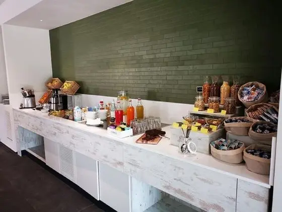 Youmami- Lifestyle Suite Hotel