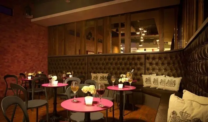 The Youniq Hotel - Bar