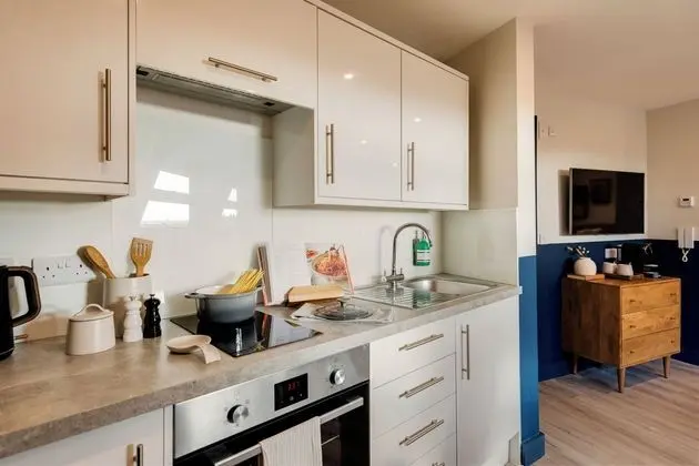 Your Apartment I Clifton Village - Mutfak