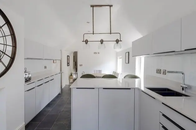 Your Apartment Redcliffe Parade No9 I Maisonette