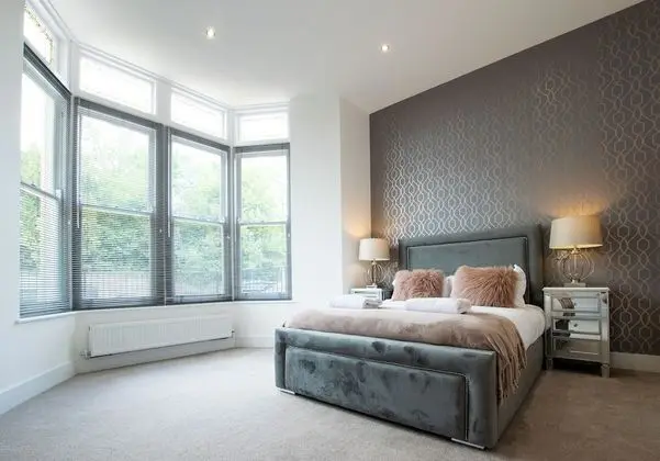 Your Apartment Rowan Tree - No 3