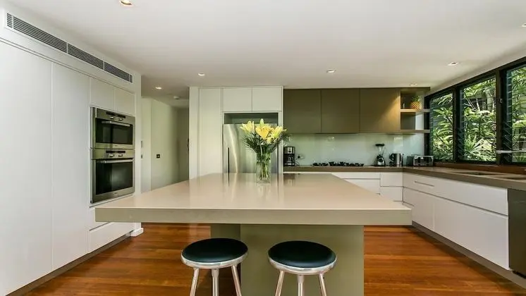 Your Luxury Escape - Iluka Pavilion 5 - Mutfak