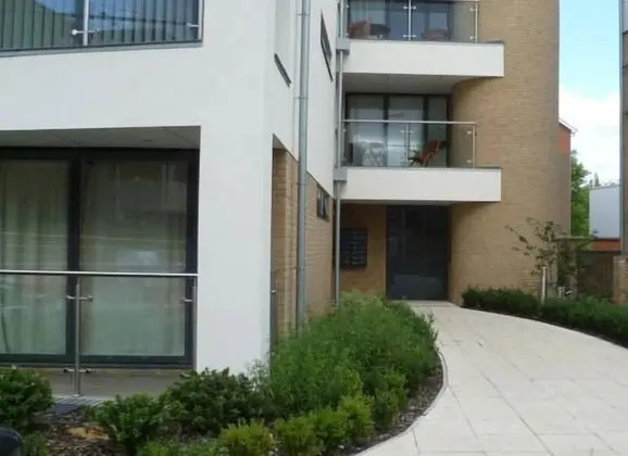 Your Space Apartments - Byron House