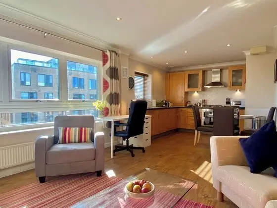 Your Space Apartments Market Rise - Öne Çıkan Resim
