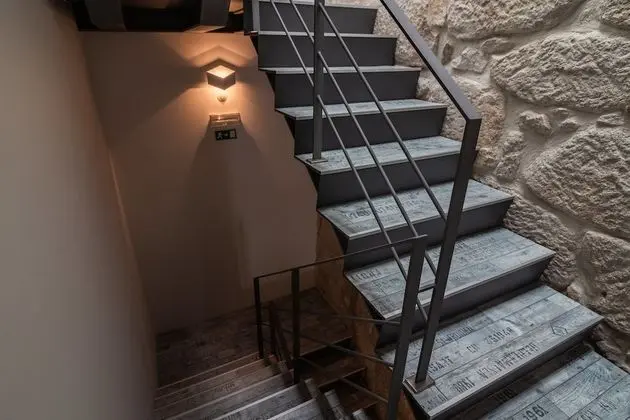 YOUROPO - Ribeira Gaia - İç Mekan