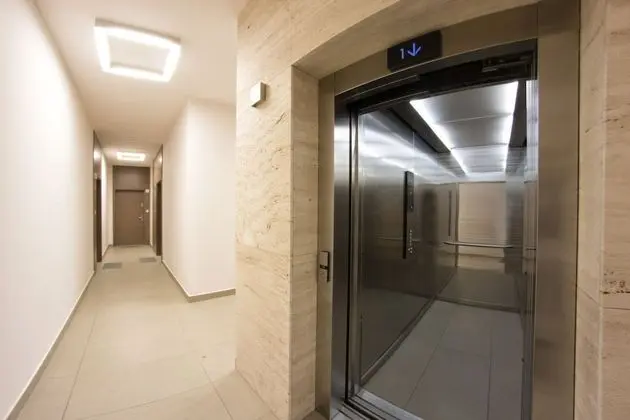 Yourplace Central Apartments - Lobi