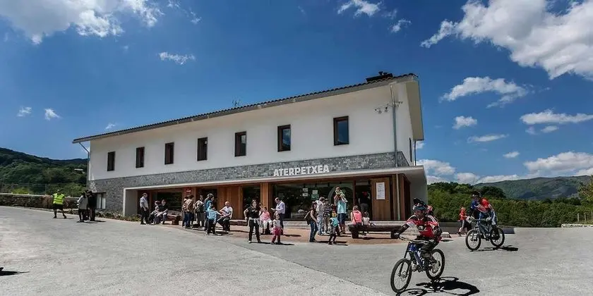 Youth Hostel Non Stop Inn by IrriSarri Land - Öne Çıkan Resim