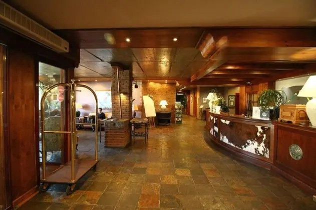 YOY Villa de Sallent 3* - Lobi