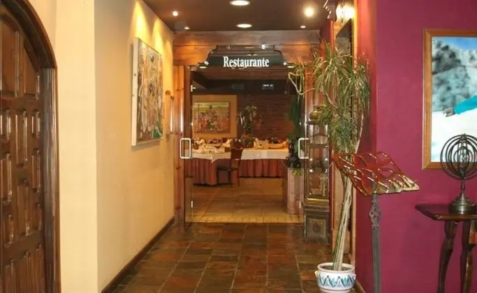 YOY Villa de Sallent 3* - Yeme / İçme