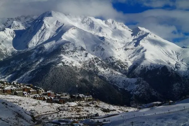 YoY Villa de Sallent 4