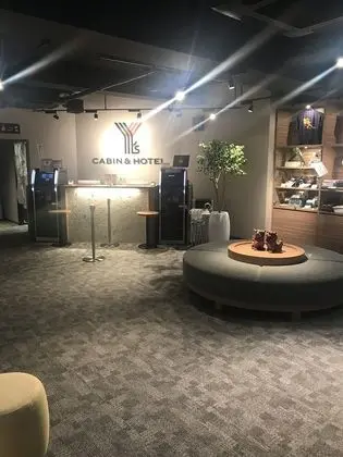 Y's Cabin & Hotel Naha Kokusai Dori - Lobi
