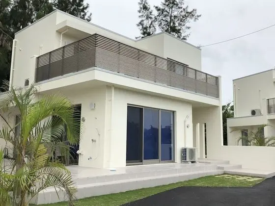 Y’s casa
