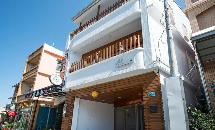 Yuanjyuge B&B
