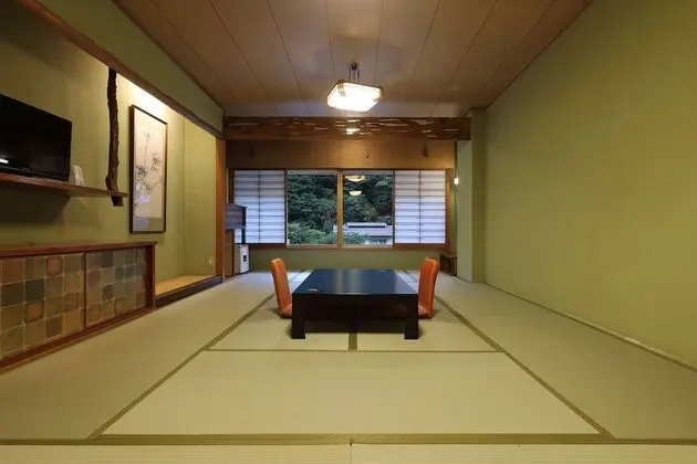 Yubara Kokusai Kanko Hotel Kikunoyu - Oda