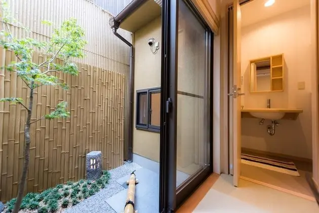 Yuenshe Higashi Hongan-Ji Villa