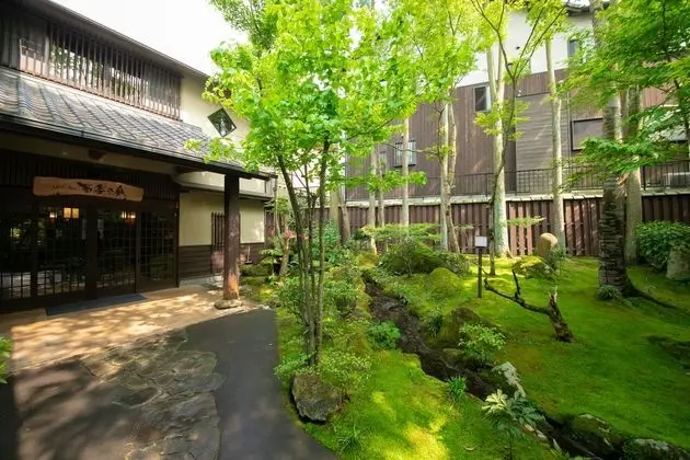 Yufuin Hot Spring Fukinoya