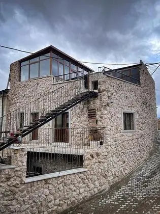 By Yüksel Cave House