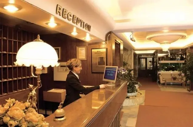 Hotel Yumukoglu - Lobi