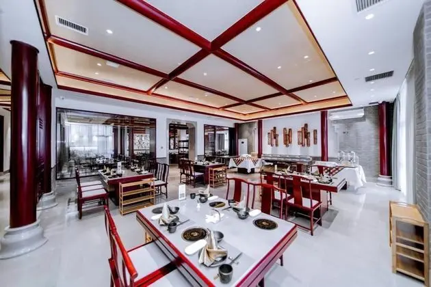 Yun-zen Jinling Acrobatics Hotel - Yerinde Yemek