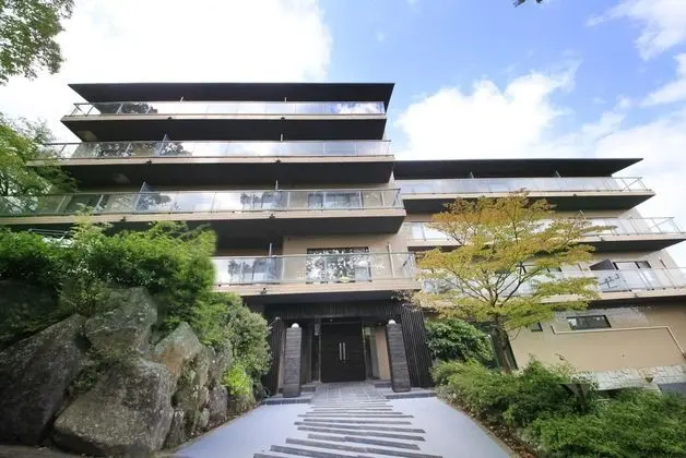 YUTORELO ANNEX