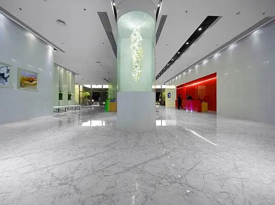Yuwa Apartment & Hotel - Lobi