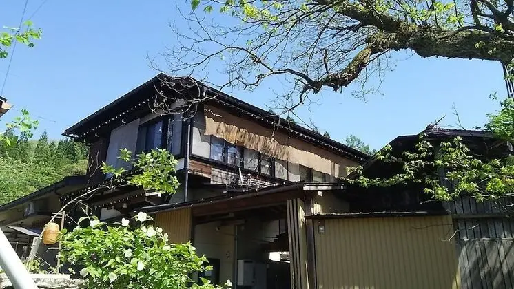 Yuya-Takanoyu
