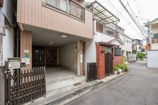 YUYU House - Kohama Mei