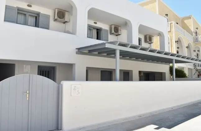 Zacharakis Studios - Dış Mekan