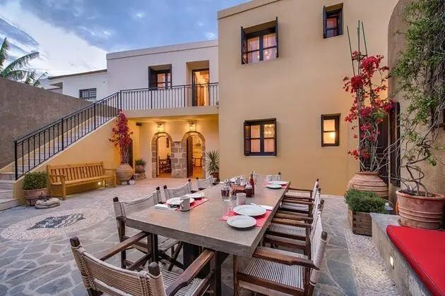Zacosta Villa