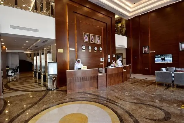 Zaha Al Munawara Hotel - Lobi
