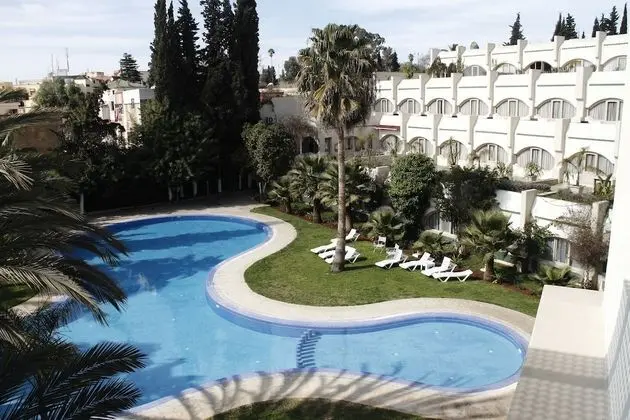 Zaki Suites hôtel &  Spa