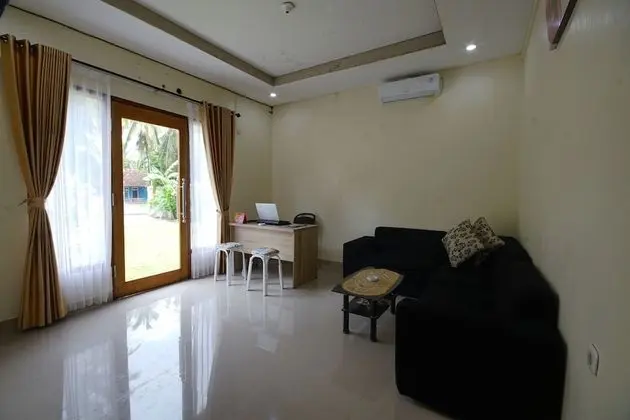 Zam Zam Anjani Villa - Lobi