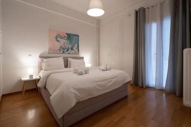 Zan Moreas Beautiful Apt in Koukaki