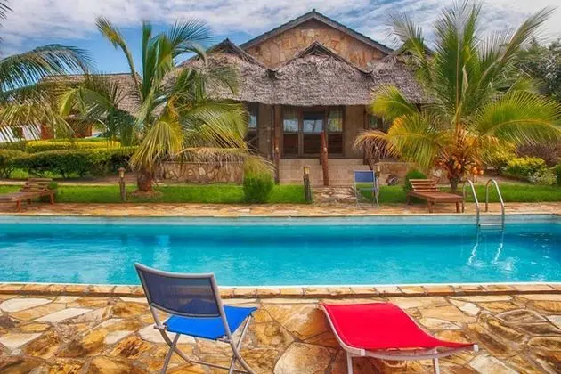 Zan Oceans Resort