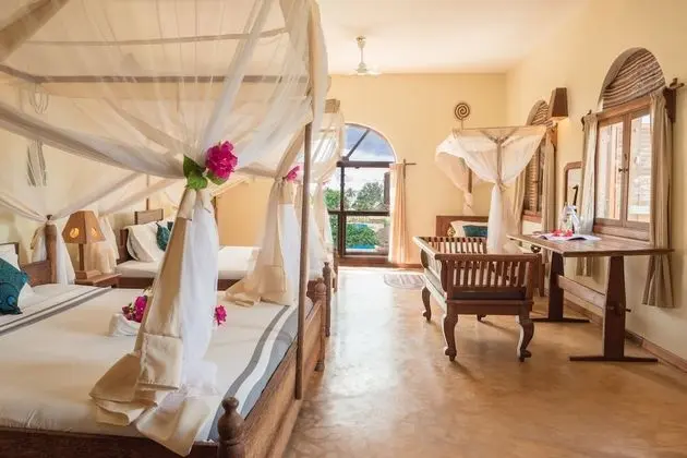 Zan View Hotel - Oda