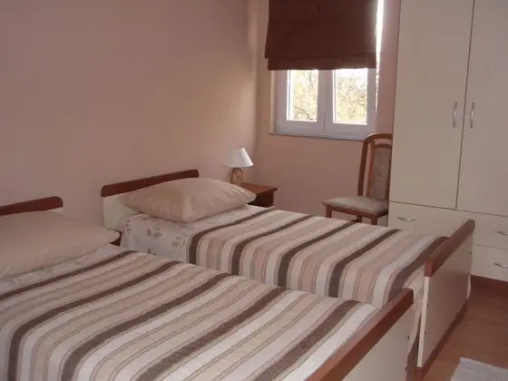 Žana - Ground Floor Apartments With sea View - A2 - Oda