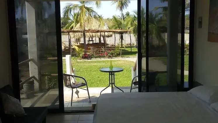 Zanatown Bungaloos
