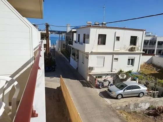 Zannis Hotel