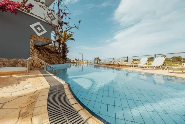 Zante Calinica - Genel